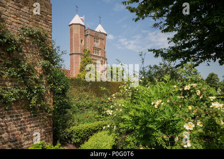 Sissinghurst Schlossgarten, Weald von Kent, England, Großbritannien Stockfoto