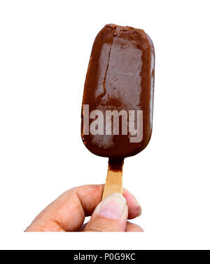 Schneiden Sie aus einer Hand mit einem choc Eis am Stiel Stockfoto