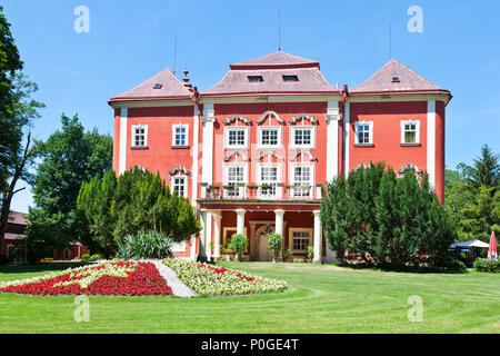 Zámek Dětenice, Královéhradecký kraj, Česká republika/Schloss Detenice, Hradec Kralove, Tschechische Republik Stockfoto