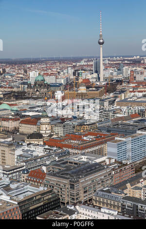 Blick über Berlin-Mitte, im Nordosten, Berliner Dom, Fernsehturm, Deutschland Stockfoto