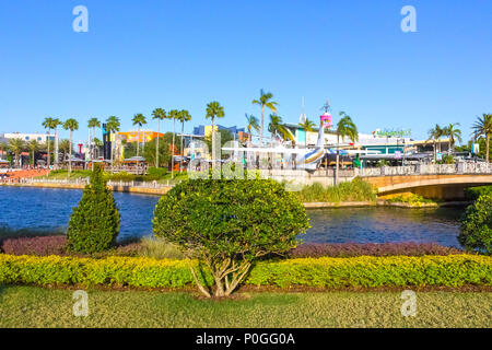 Orlando, USA - 9. Mai 2018: Die Universal City Walk ist der Mall am Eingang der Universal Studios Orlando Stockfoto