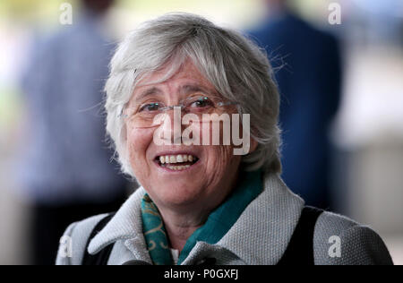 Ehemalige Katalanische minister Clara Ponsati kommt an der Aberdeen Exhibition and Conference Centre (AECC), Aberdeen, wie sie während der Konferenz die schottische nationale Partei zu sprechen. Stockfoto