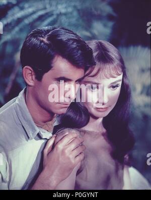 Original Film Titel: GREEN MANSIONS. Englischer Titel: GREEN MANSIONS. Regisseur: Mel Ferrer. Jahr: 1959. Stars: AUDREY HEPBURN; Anthony Perkins. Credit: M.G.M/Album Stockfoto