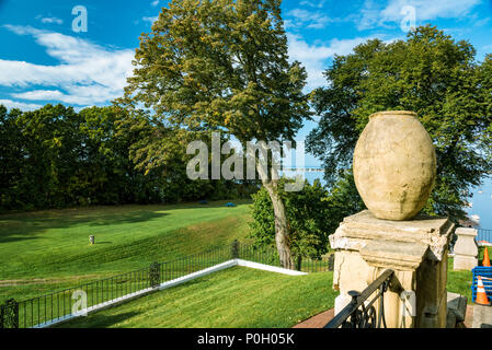 Centerport, New York, USA - Oktober 6, 2017: Die Vanderbilt Mansion in Centerport, Long Island, NY. Dieses Wahrzeichen Gold Coast Mansion wie Adler N Stockfoto