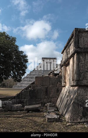 Ruinen, Pyramiden und Tempel in Chichen Itza, Yucatan, Mexiko Stockfoto