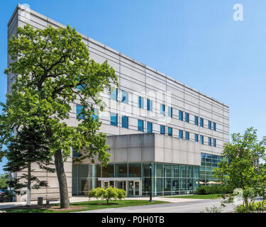 Von außen ein modernes Gebäude auf dem Campus der Northwestern University Stockfoto