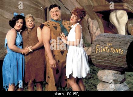 Original Film Titel: Die FLINTSTONES. Englischer Titel: The Flintstones. Regisseur: Brian LEVANT. Jahr: 1994. Stars: Rick Moranis, John Goodman, Rosie O'Donnell; Elizabeth Perkins. Quelle: UNIVERSAL PICTURES/Album Stockfoto