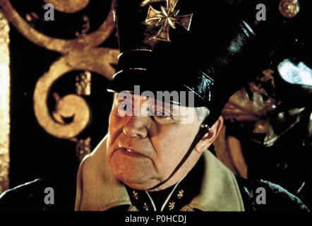 Original Film Titel: Hamlet. Englischer Titel: Hamlet. Regisseur: Kenneth Branagh. Jahr: 1996. Stars: Jack Lemmon. Credit: CASTLE ROCK ENTERTAINMENT/Album Stockfoto