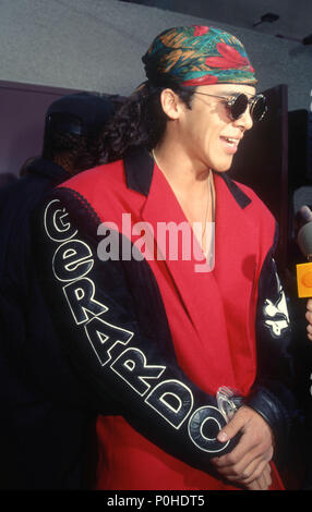 UNIVERSAL CITY, CA - 05. SEPTEMBER: Sänger Gerardo nimmt an der achten jährlichen MTV Video Music Awards am 5. September 1991 bei Universal Amphitheater in Universal City, Kalifornien. Foto von Barry King/Alamy Stock Foto Stockfoto