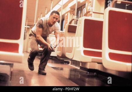 Original Film Titel: Geschwindigkeit. Englischer Titel: Geschwindigkeit. Regisseur: JAN DE BONT. Jahr: 1994. Stars: Keanu Reeves. Quelle: 20th Century Fox/Meister, Richard/Album Stockfoto