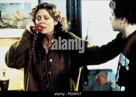 Original Film Titel: SAFE PASSAGE. Englischer Titel: SAFE PASSAGE. Film Regie: ROBERT ALLAN ACKERMAN. Jahr: 1994. Stars: Susan Sarandon. Quelle: New Line Cinema/Album Stockfoto