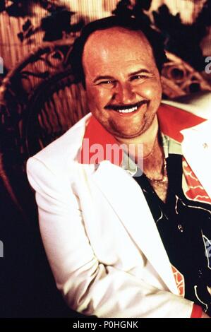Original Film Titel: TORRENTE EL BRAZO TONTO DE LA LEY. Englischer Titel: TORRENTE DER DUMME ARM DES GESETZES. Regisseur: Santiago Segura. Jahr: 1998. Stars: Santiago Segura. Credit: ROCABRUNO/KARTELL/Album Stockfoto