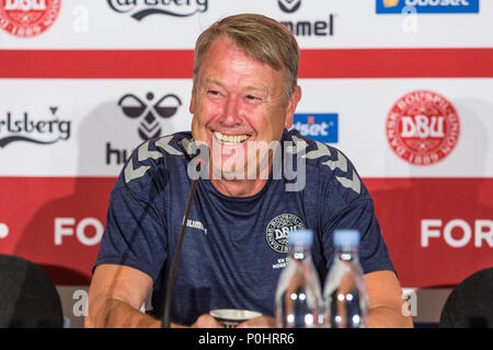 Brøndby, Dänemark - 8. Juni 2018. Dänemarks norwegischen Manager Åge Hareide nimmt an einer Pressekonferenz der dänischen Nationalmannschaft bei Bröndby Stadion vor dem Testspiel gegen Mexiko. (Foto: Gonzales Foto - Thomas Rasmussen). Stockfoto