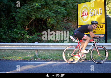 Cairns, Australien. 10. Juni 2018. Ironman pazifische Meisterschaft Triathlon Cairns Australien Credit: Karstu Fotografie/Alamy Live News Cairns, Australien. 10. Juni 2018. Ironman pazifische Meisterschaft Triathlon Cairns Australien Credit: Karstu Fotografie/Alamy Live News Ironman Asien-Pazifik Meisterschaft Triathlon Cairns Australien Stockfoto