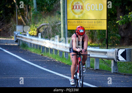 Cairns, Australien. 10. Juni 2018. Ironman pazifische Meisterschaft Triathlon Cairns Australien Credit: Karstu Fotografie/Alamy Live News Ironman Triathlon im asiatisch-pazifischen Raum Stockfoto