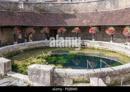 Fosse Dionne Tonnerre Yonne Bourgogne-Franche-Comte Frankreich Stockfoto