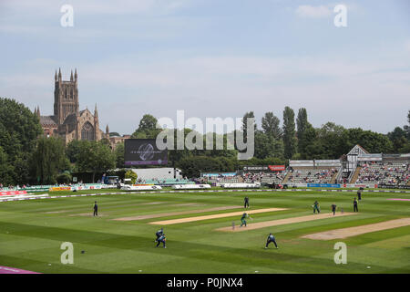 Allgemeine Ansicht eines Spiels zwischen England und Südafrika während des ICC Frauen Gleiches an Blackfinch neue Straße, Worcester. Stockfoto