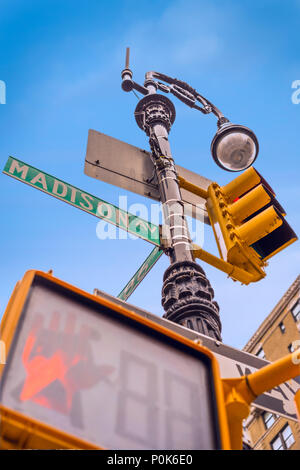 Typische Straße in Manhattan, New York City Stockfoto