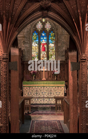 Die schöne Kirche Fenster mit dem Sämann, bei St. petroc's in dem kleinen Dorf Lydford North Devon. Stockfoto