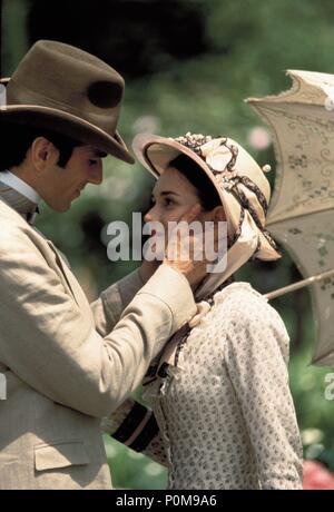 Original Film Titel: DIE ZEIT DER UNSCHULD. Englischer Titel: DIE ZEIT DER UNSCHULD. Regisseur: Martin Scorsese. Jahr: 1993. Stars: DANIEL DAY-LEWIS; Winona Ryder. Quelle: Columbia Pictures/Caruso, Phillip/Album Stockfoto