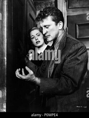 Original Film Titel: Krimi. Englischer Titel: DETECTIVE STORY. Regisseur: William Wyler. Jahr: 1951. Stars: Kirk Douglas, Eleanor PARKER. Quelle: Paramount Pictures/Album Stockfoto