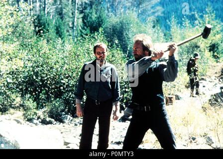 Original Film Titel: PALE RIDER. Englischer Titel: PALE RIDER. Regisseur: Clint Eastwood. Jahr: 1985. Stars: Clint Eastwood. Quelle: WARNER BROTHERS/Album Stockfoto