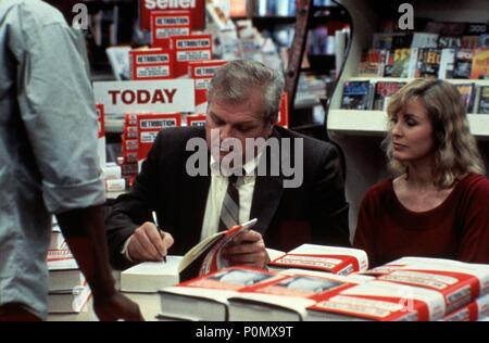 Original Film Titel: BESTSELLER. Englischer Titel: BESTSELLER. Regisseur: John H. P. Flynn, Mitglied. Jahr: 1987. Stars: Brian Dennehy, VICTORIA TENNANT. Quelle: ORION/HEMDALE/SEBASTIAN, lorey/Album Stockfoto