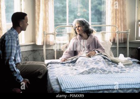 Original Film Titel: FORREST GUMP. Englischer Titel: FORREST GUMP. Regisseur: ROBERT ZEMECKIS. Jahr: 1994. Stars: Tom Hanks; SALLY FIELD. Quelle: Paramount Pictures/Caruso, Phillip/Album Stockfoto