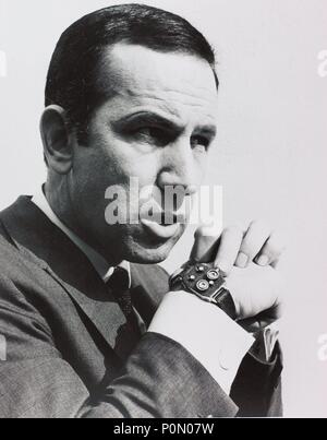 Original Film Titel: GET SMART. Englischer Titel: GET SMART. Jahr: 1965. Stars: DON ADAMS. Quelle: CBS TV/NBC/Album Stockfoto