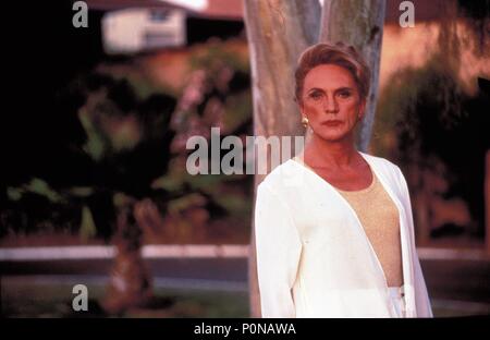 Original Film Titel: Die Abenteuer von Priscilla, Königin der Wüste. Englischer Titel: Die Abenteuer von Priscilla, Königin der Wüste. Regisseur: Stephan Elliott. Jahr: 1994. Stars: Terence Stamp. Credit: POLYGRAM/Album Stockfoto