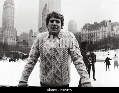 Original Film Titel: LOVE STORY. Englischer Titel: LOVE STORY. Regisseur: Arthur Hiller. Jahr: 1970. Stars: Ryan O'Neal. Quelle: Paramount Pictures/Album Stockfoto