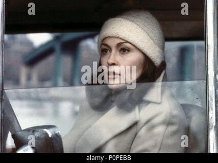 Original Film Titel: DIE DREI TAGE DES CONDOR. Englischer Titel: DREI TAGE DES CONDOR. Regisseur: Sydney Pollack. Jahr: 1975. Stars: Faye Dunaway. Quelle: Paramount Pictures/Album Stockfoto