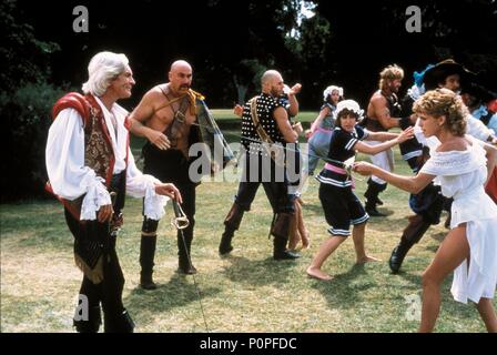 Original Film Titel: THE PIRATE MOVIE. Englischer Titel: THE PIRATE MOVIE. Regisseur: KEN ANNAKIN. Jahr: 1982. Stars: BILL KERR; KRISTY MCNICHOL. Quelle: 20th Century Fox/Album Stockfoto