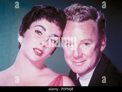 Original Film Titel: DAS LETZTE MAL sah ich PARIS. Englischer Titel: THE LAST TIME I SAW PARIS. Regisseur: Richard Brooks. Jahr: 1954. Stars: Elizabeth Taylor; VAN JOHNSON. Credit: M.G.M/Album Stockfoto