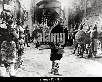 Original Film Titel: PRINCE VALIANT. Englischer Titel: PRINCE VALIANT. Regisseur: HENRY HATHAWAY. Jahr: 1954. Quelle: 20th Century Fox/Album Stockfoto