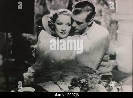 Original Film Titel: verlangen. Englischer Titel: verlangen. Regisseur: Frank Borzage. Jahr: 1936. Stars: Marlene Dietrich, Gary Cooper. Quelle: Paramount Pictures/Album Stockfoto