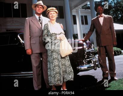 Original Film Titel: Driving Miss Daisy. Englischer Titel: Driving Miss Daisy. Regisseur: BRUCE BERESFORD. Jahr: 1989. Stars: Morgan Freeman, Dan Aykroyd, Jessica Tandy. Gutschrift: Der zanuck Company/Album Stockfoto