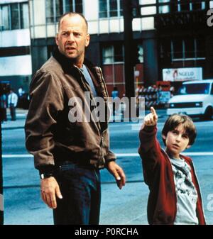 Original Film Titel: MERCURY RISING. Englischer Titel: MERCURY RISING. Regisseur: Harold BECKER. Jahr: 1998. Stars: Bruce Willis; MIKO HUGHES. Quelle: UNIVERSAL PICTURES/Sorel, Peter/Album Stockfoto