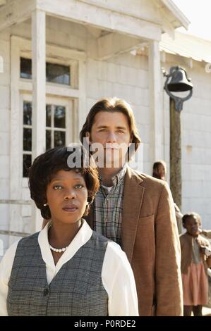 Original Film Titel: DAS WASSER ist breit. Englischer Titel: DAS WASSER ist breit. Regisseur: JOHN KENT HARRISON. Jahr: 2006. Stars: JEFF HEPHNER; Alfre Woodard. Credit: Hallmark Hall of Fame Productions/McGee Street Productions I/HEINILA, ERIKA/Album Stockfoto