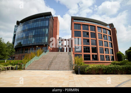 Chester HQ Büros mit Cheshire West und Chester Rat und HQ Wohnungen Cheshire England Großbritannien Stockfoto