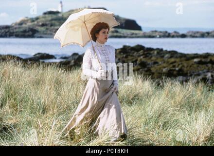 Original Film Titel: Haus der Freude. Englischer Titel: Haus der Freude. Regisseur: Terence Davies. Jahr: 2000. Stars: Gillian Anderson. Quelle: SONY PICTURES CLASSICS/, JAAP BUITENDIJK / Album Stockfoto