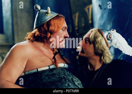 Original Film Titel: ASTERIX ET OBELIX, MISSION CLEOPATRE. Englischer Titel: ASTERIX & OBELIX: MISSION KLEOPATRA. Regisseur: ALAIN CHABAT. Jahr: 2002. Stars: Gerard Depardieu, Christian Clavier. Credit: RENN PRÜFSPITZEN/TF1 FILMS PRODUCTIONS // Album Stockfoto