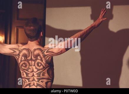 Original Film Titel: ROTER DRACHE. Englischer Titel: ROTER DRACHE. Regisseur: Brett Ratner. Jahr: 2002. Stars: Ralph Fiennes. Credit: UNIVERSAL STUDIOS/WILSON, GLEN/Album Stockfoto