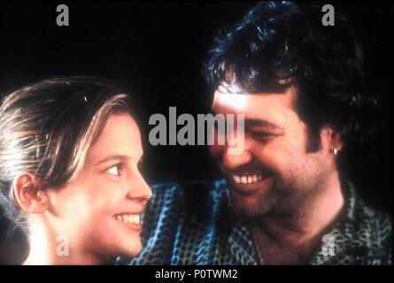 Original Film Titel: RENCOR. Englischer Titel: Groll. Regisseur: MIGUEL ALBALADEJO. Jahr: 2002. Stars: JORGE PERUGORRIA; ELENA ANAYA. Credit: ICONICA/FREEDONIA PRODUCCIONES/Album Stockfoto