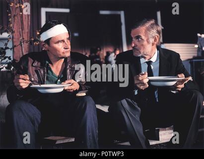 Original Film Titel: Mies vailla MENNEISYYTTA. Englischer Titel: Mann ohne Vergangenheit, DER. Regisseur: AKI KAURISMAKI. Jahr: 2002. Stars: MARKKU PELTOLA. Quelle: Bavaria Film/Album Stockfoto