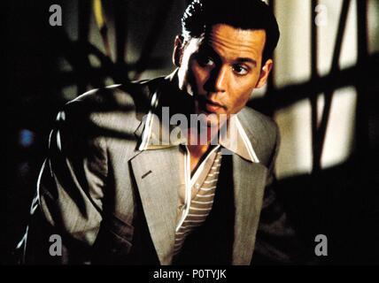 Original Film Titel: DONNIE BRASCO. Englischer Titel: DONNIE BRASCO. Regisseur: Mike Newell. Jahr: 1997. Stars: Johnny Depp. Quelle: TRI STAR BILDER / Album Stockfoto