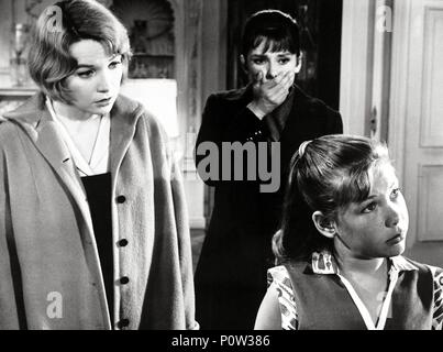 Original Film Titel: THE CHILDREN'S HOUR. Englischer Titel: THE CHILDREN'S HOUR. Regisseur: William Wyler. Jahr: 1961. Stars: AUDREY HEPBURN; SHIRLEY MACLAINE; KAREN BALKIN. Quelle: UNITED ARTISTS/Album Stockfoto