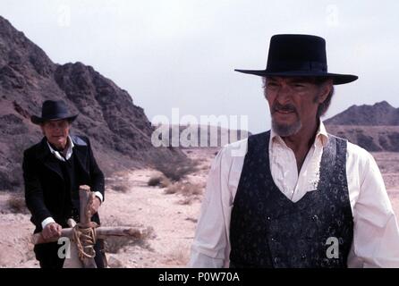 Original Film Titel: DIAMANTE LOBO. Englischer Titel: eine Kugel, die aus Gott. Film Regie: GIANFRANCO PAROLINI. Jahr: 1976. Stars: Lee van Cleef. Credit: golan - GLOBUS/Album Stockfoto