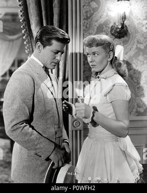 Original Film Titel: AUF MOONLIGHT BAY. Englischer Titel: AUF MOONLIGHT BAY. Regisseur: ROY DEL RUTH. Jahr: 1951. Stars: DORIS DAY; GORDON MACRAE. Quelle: WARNER BROTHERS/Album Stockfoto