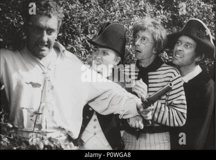 Original Filmtitel: CARRY ON JACK. Englischer Titel: TRAGEN AUF JACK. Film Regie: GERALD THOMAS. Jahr: 1963. Stars: Charles Hawtrey; JULIET MILLS; Kenneth Williams, Bernard CRIBBINS. Credit: ANGLO-VERSCHMOLZEN/Album Stockfoto